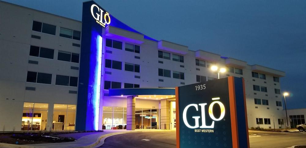 Glo Western 3*