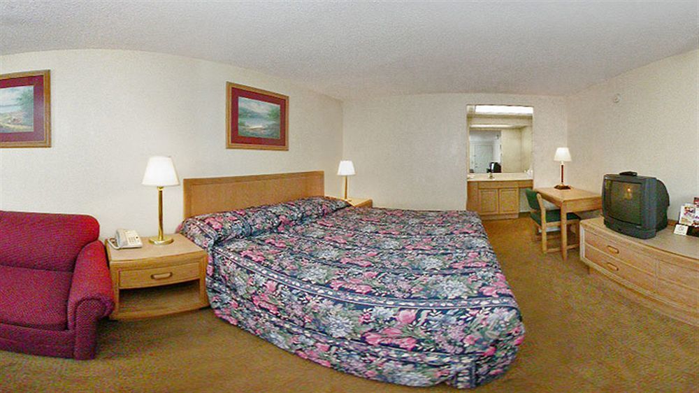 Hotel Glo Western 3*